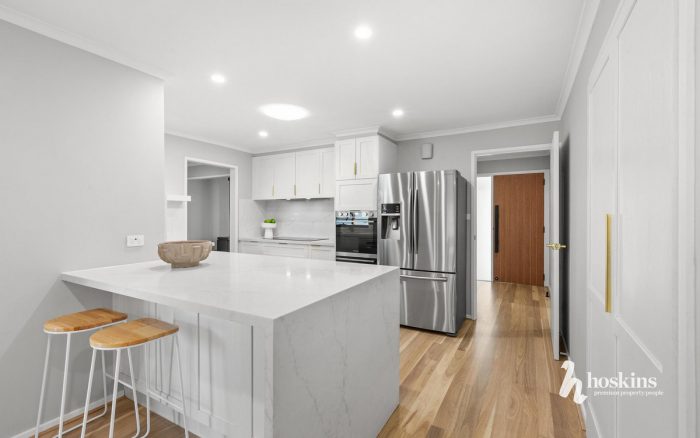 4 Merrill Cres, Croydon Hills VIC 3136, Australia