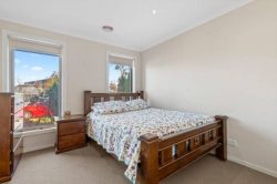 24 Caraleena Dr, Tarneit VIC 3029, Australia