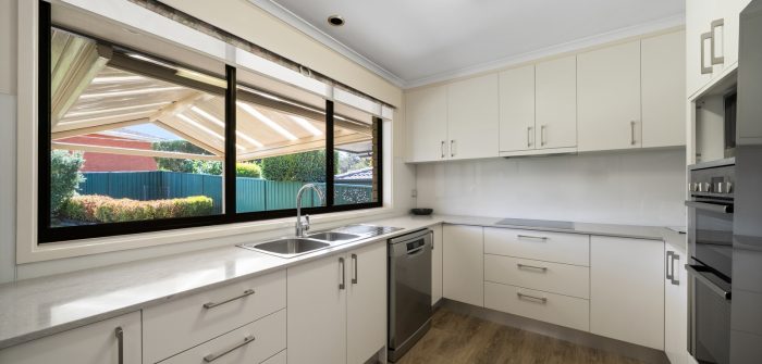 33 Mortlock Cct, Kaleen ACT 2617, Australia