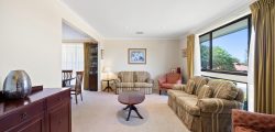 33 Mortlock Cct, Kaleen ACT 2617, Australia