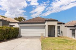 Unit 2/10 Duke St, Bentley WA 6102, Australia