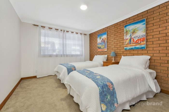 42 Bellevue Cres, North Avoca NSW 2260, Australia