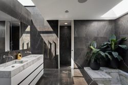 32 North Rd, Brighton VIC 3186, Australia