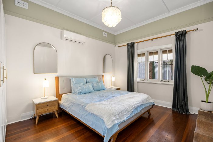 29 Kenny St, Bassendean WA 6054, Australia