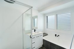 14 Outlook Bvd, Fletcher NSW 2287, Australia