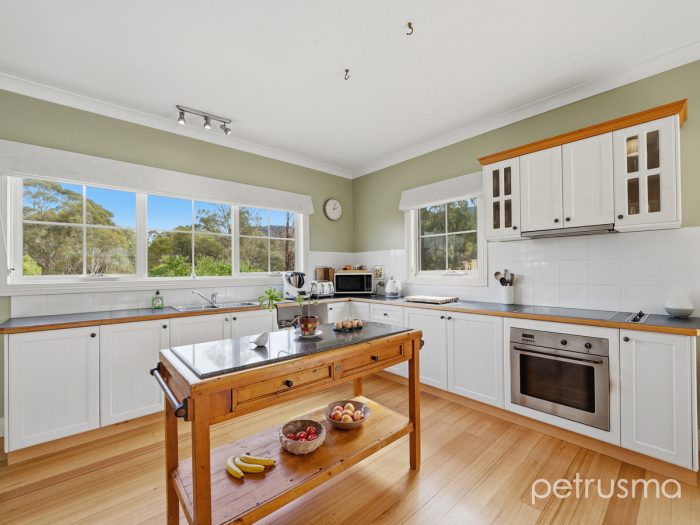 3 Pegasus Dr, Dromedary TAS 7030, Australia