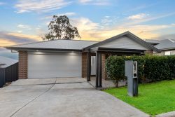 21 Pillar St, West Wallsend NSW 2286, Australia