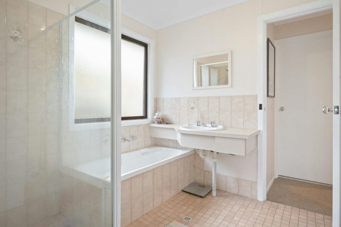 17 Pinks Beach Rd, Pinks Beach SA 5275, Australia