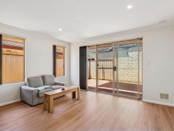 Unit 1/26A Mathoura St, Midland WA 6056, Australia
