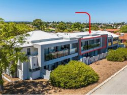 106 Hodgson St, Tuart Hill WA 6060, Australia