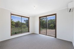 13 Wyena St, Kallangur QLD 4503, Australia