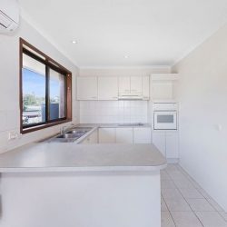 13 Wyena St, Kallangur QLD 4503, Australia