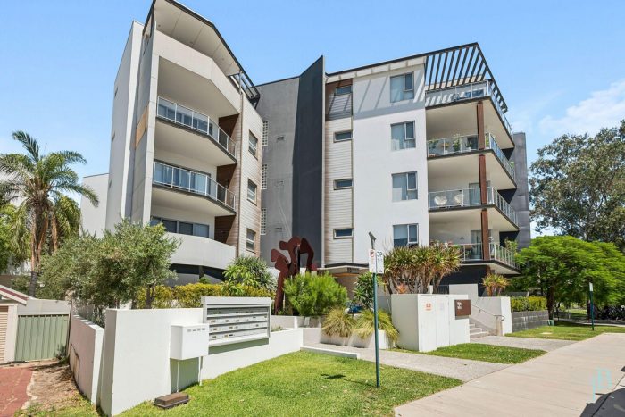 Unit 21/55 Riversdale Rd, Rivervale WA 6103, Australia