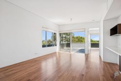Unit 21/55 Riversdale Rd, Rivervale WA 6103, Australia