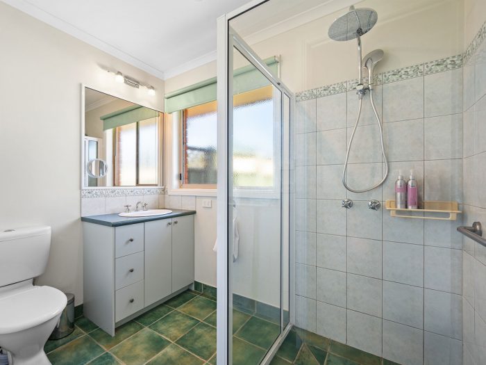 16 Smith St, Hamilton VIC 3300, Australia