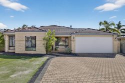 41 Cantrell Cct, Landsdale WA 6065, Australia