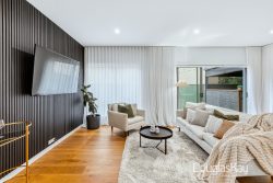 30 St Andrews Dr, Sunshine North VIC 3020, Australia
