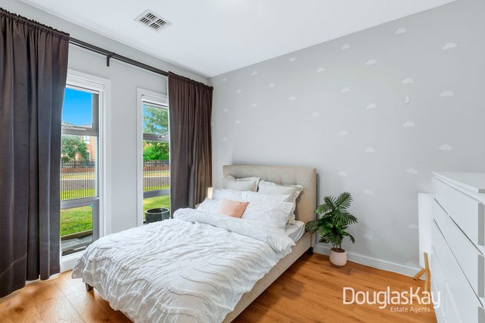 30 St Andrews Dr, Sunshine North VIC 3020, Australia