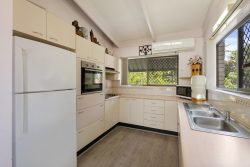 12 Moolau Ave, Tweed Heads NSW 2485, Australia
