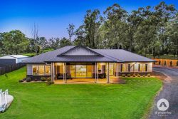 16 Trinity Pl, Gleneagle QLD 4285, Australia