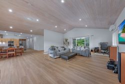 86 Tucker Rd, Riordanvale QLD 4800, Australia