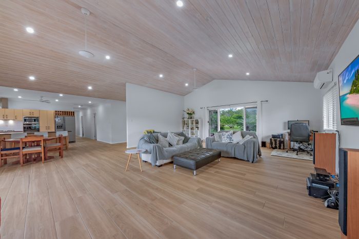 86 Tucker Rd, Riordanvale QLD 4800, Australia