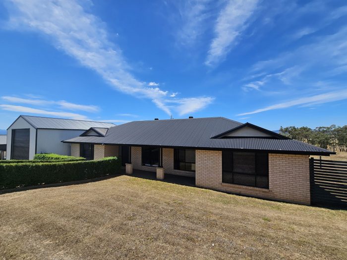 14 Upper Campbell Street, Aberdeen NSW 2336, Australia