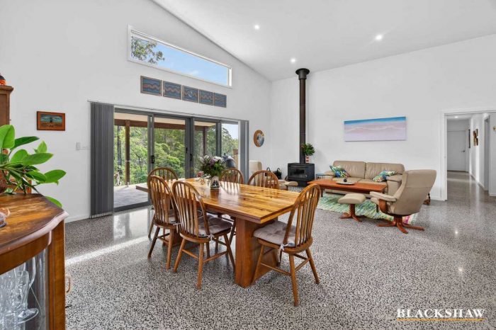 3 Victor Cct, Batehaven NSW 2536, Australia