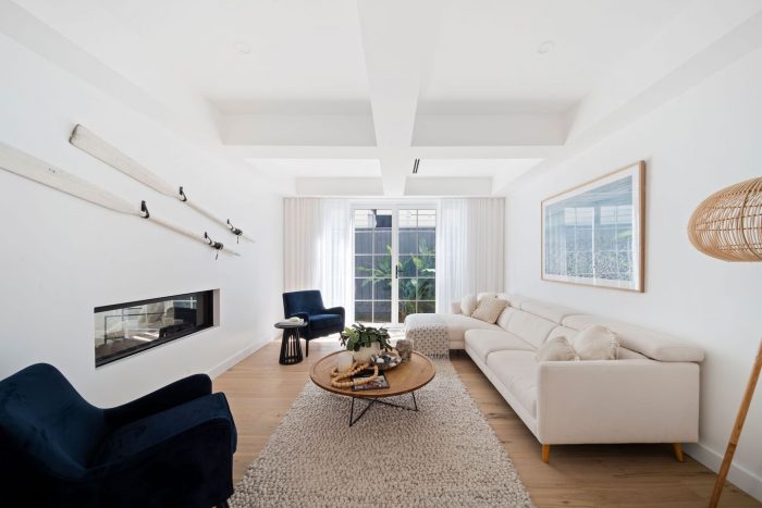 9 View St, North Avoca NSW 2260, Australia