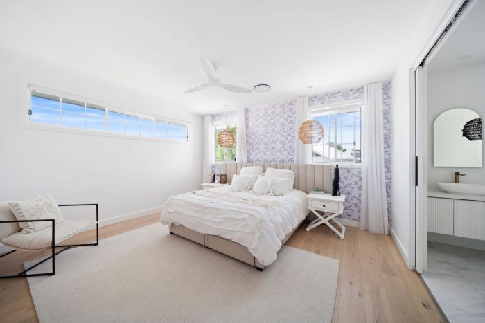 9 View St, North Avoca NSW 2260, Australia