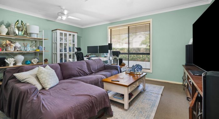 6 Amber Grove, Bolwarra Heights NSW 2320, Australia