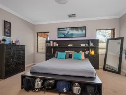 14B Purna Pl, Hannans WA 6430, Australia