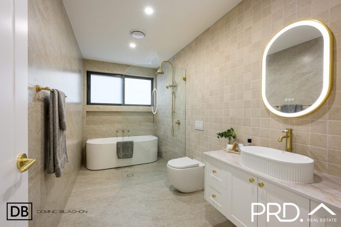 5B Wyreema Ave, Padstow NSW 2211, Australia