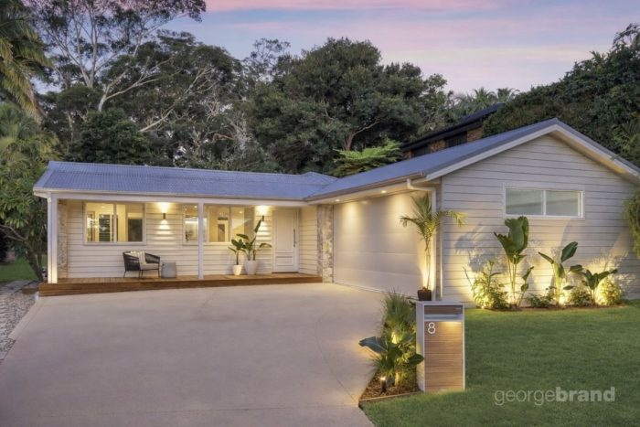 8 Compass Cl, Bateau Bay NSW 2261, Australia