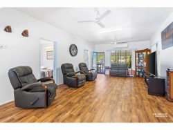 84 Pennycuick St, West Rockhampton QLD 4700, Australia