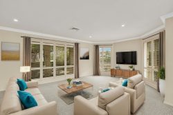 3 Benalla Cl, Killarney Vale NSW 2261, Australia