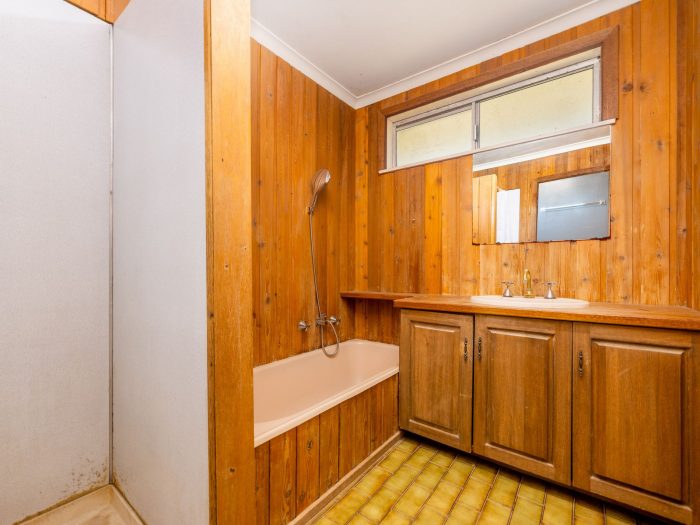 6 Bennett Ct, Mooroopna VIC 3629, Australia