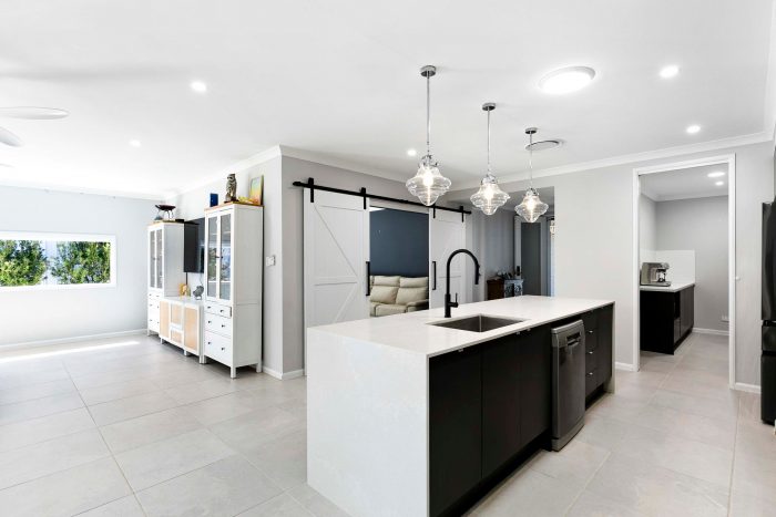 32 Blackpepper Ave, Nikenbah QLD 4655, Australia
