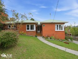 4 Carter Ct, Rosetta TAS 7010, Australia