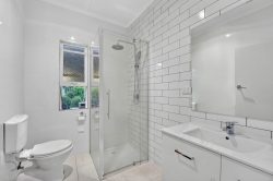 23 Fernvale Rd, Brassall QLD 4305, Australia