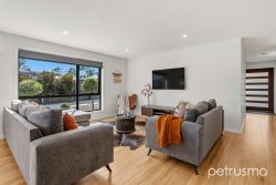 5 Chevalier St, Campania TAS 7026, Australia