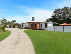 38A Sawmill Rd, Dundowran Beach QLD 4655, Australia