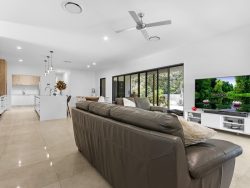38A Sawmill Rd, Dundowran Beach QLD 4655, Australia