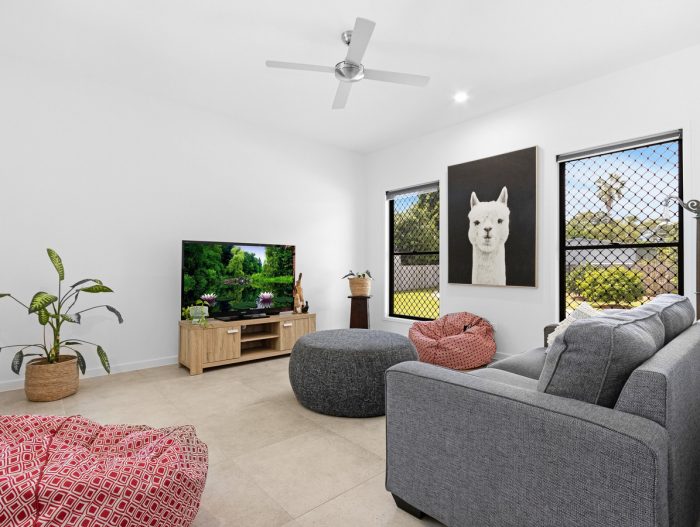 38A Sawmill Rd, Dundowran Beach QLD 4655, Australia