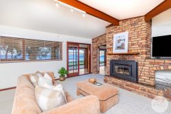18 Cook St, Salamander Bay NSW 2317, Australia