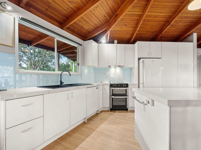 6997 Dartmoor-Hamilton Rd, Hamilton VIC 3300, Australia