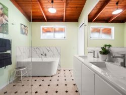 6997 Dartmoor-Hamilton Rd, Hamilton VIC 3300, Australia