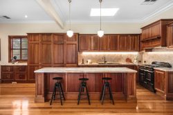 5 Dunbar Ct, Greenvale VIC 3059, Australia
