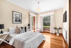 5 Dunbar Ct, Greenvale VIC 3059, Australia
