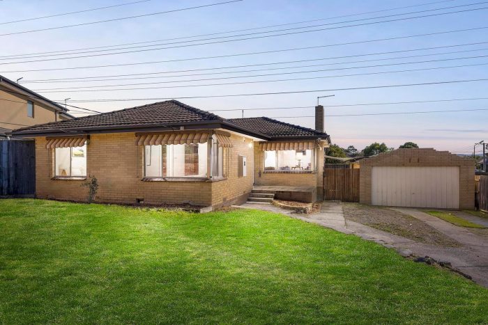 8 Edro Ct, Bundoora VIC 3083, Australia